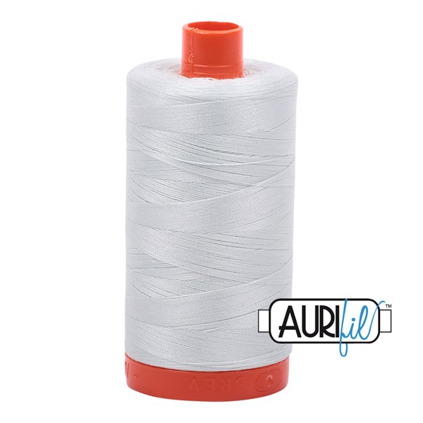 Aurifil 50wt Thread | 1422 Yards - Mint Ice 2800