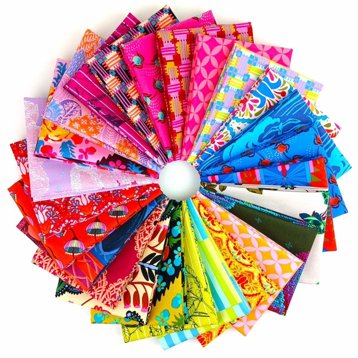 Anna Maria Horner Rainbow Fat Quarter Bundle | 25 FQs