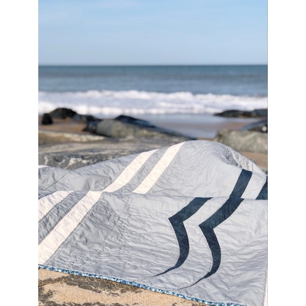 Breakwater Quilt Kit