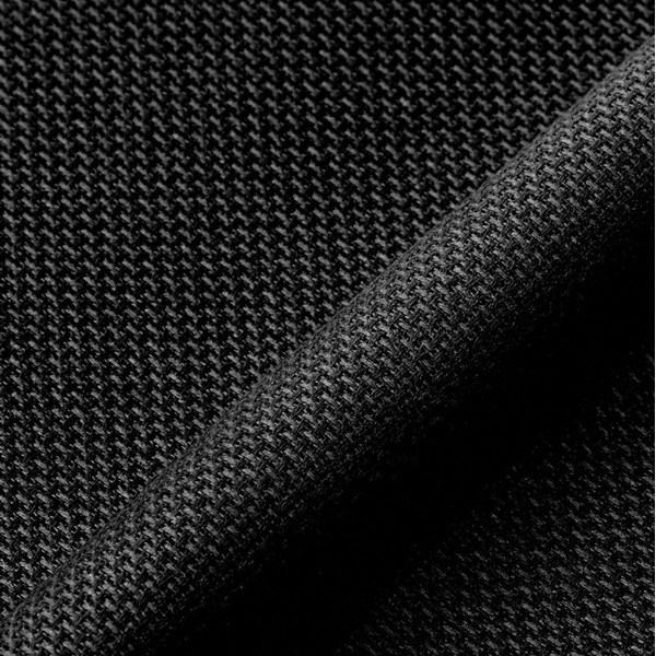 Charles Craft Gold Standard Aida 14 Count 15" x 18" Box - Black