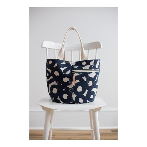 Crescent Tote Pattern by Noodlehead