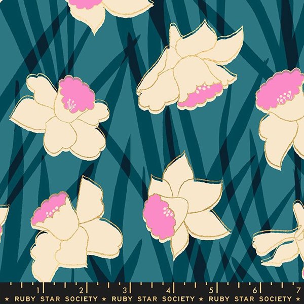 Daffodils - Galaxy Metallic
