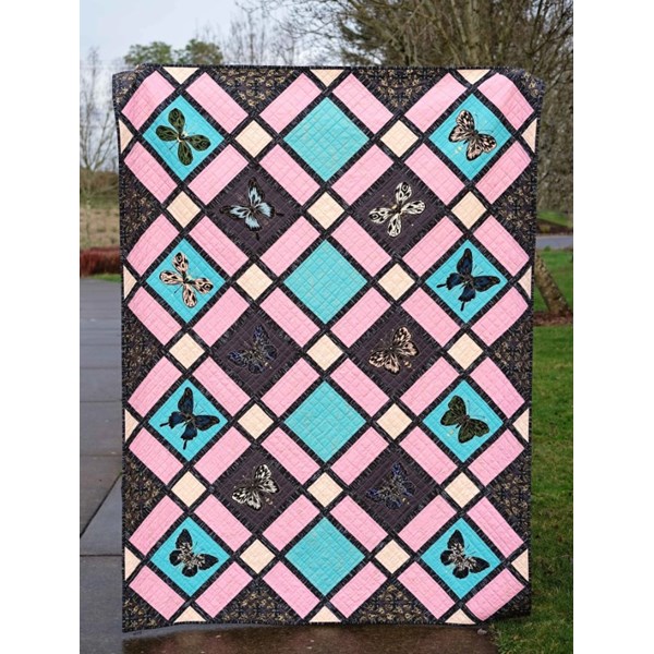 The Delilah Quilt Pattern | Kitchen Table Quilting