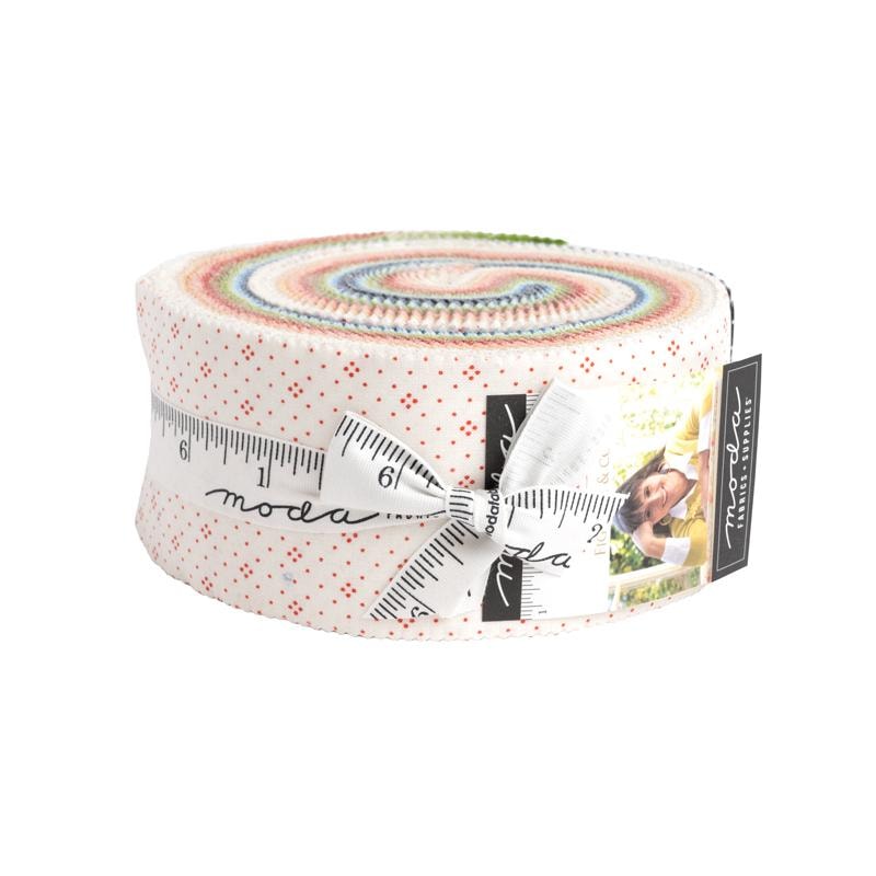Eyelet Jelly Roll | Fig Tree & Co. | 40 - 2.5" Strips