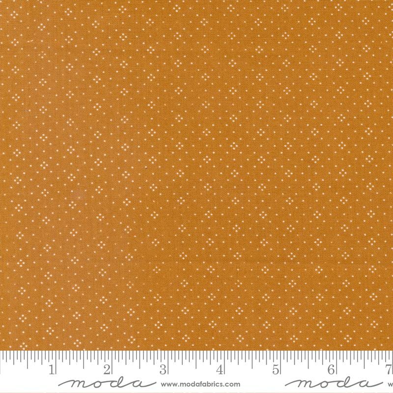 Eyelet - Cinnamon