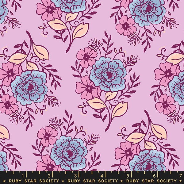 Heirloom Floral - Macaron