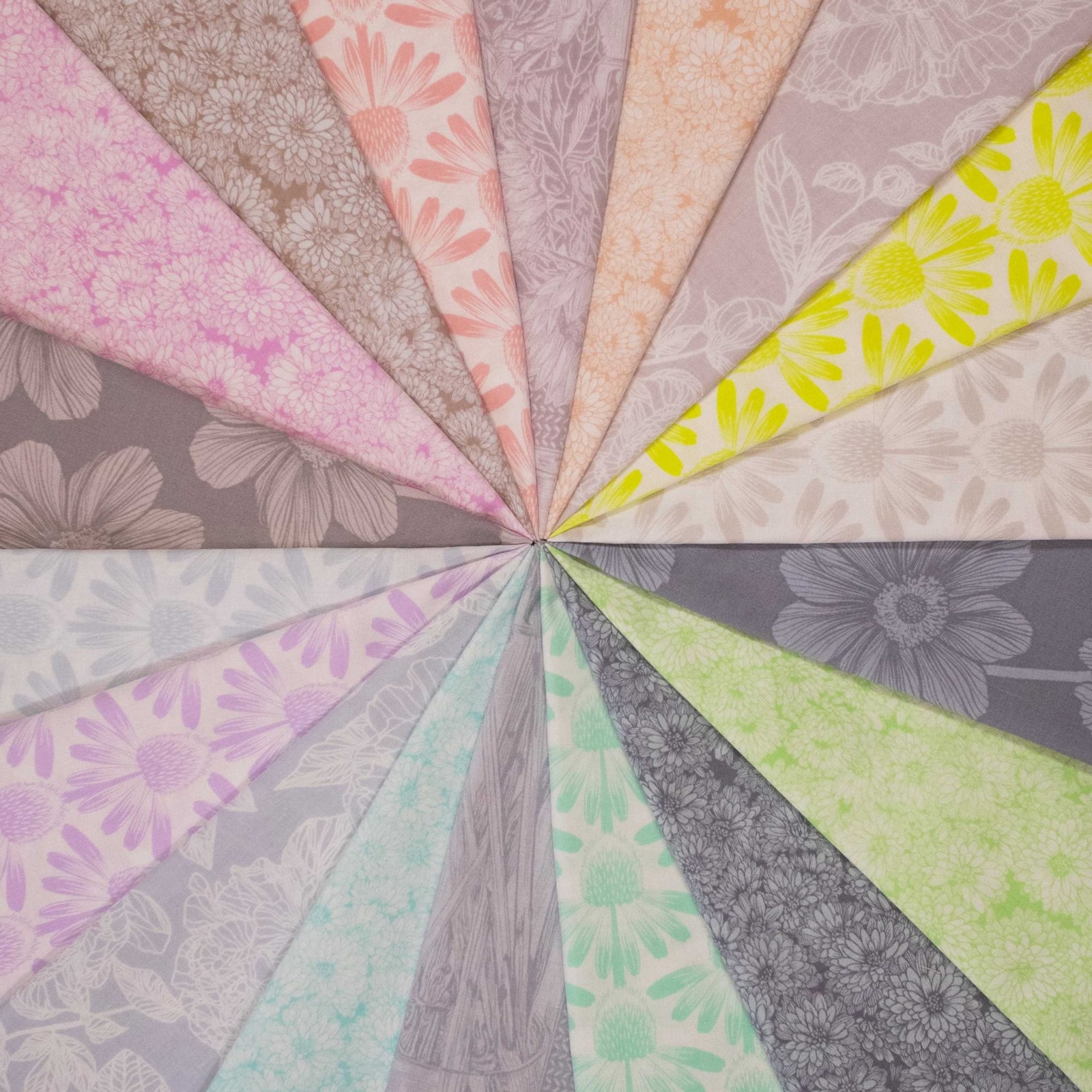 Indelible Soft Fat Quarter Bundle | Anna Maria Horner | 18 FQs