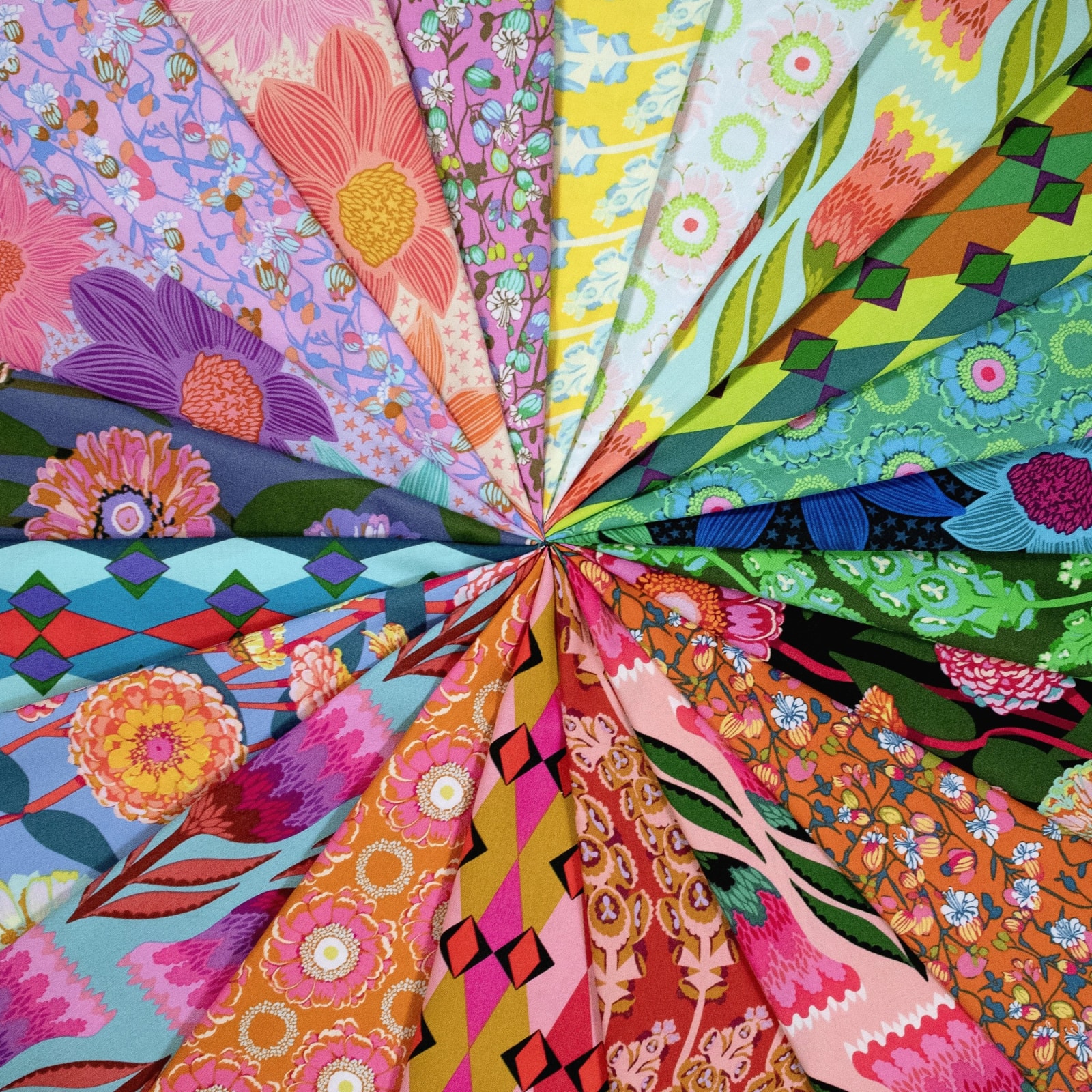 Jumpstart Fat Quarter Bundle | Anna Maria Horner | 21 FQs