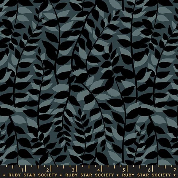 Lush Floral Vine - Smoke