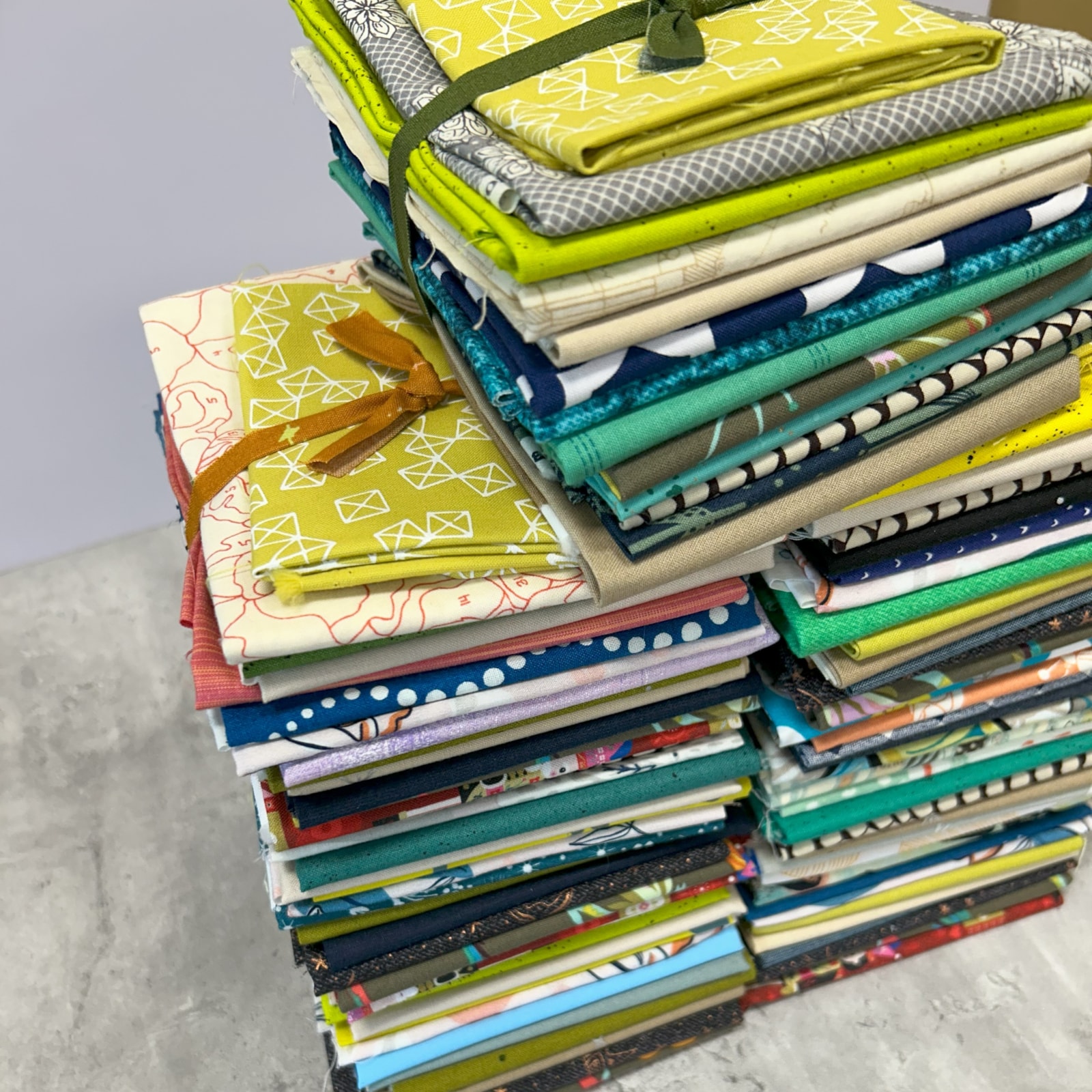 Mystery Fat Quarter-ish Bundle | Ft. Karen Lewis Kona Panel | 1 lb