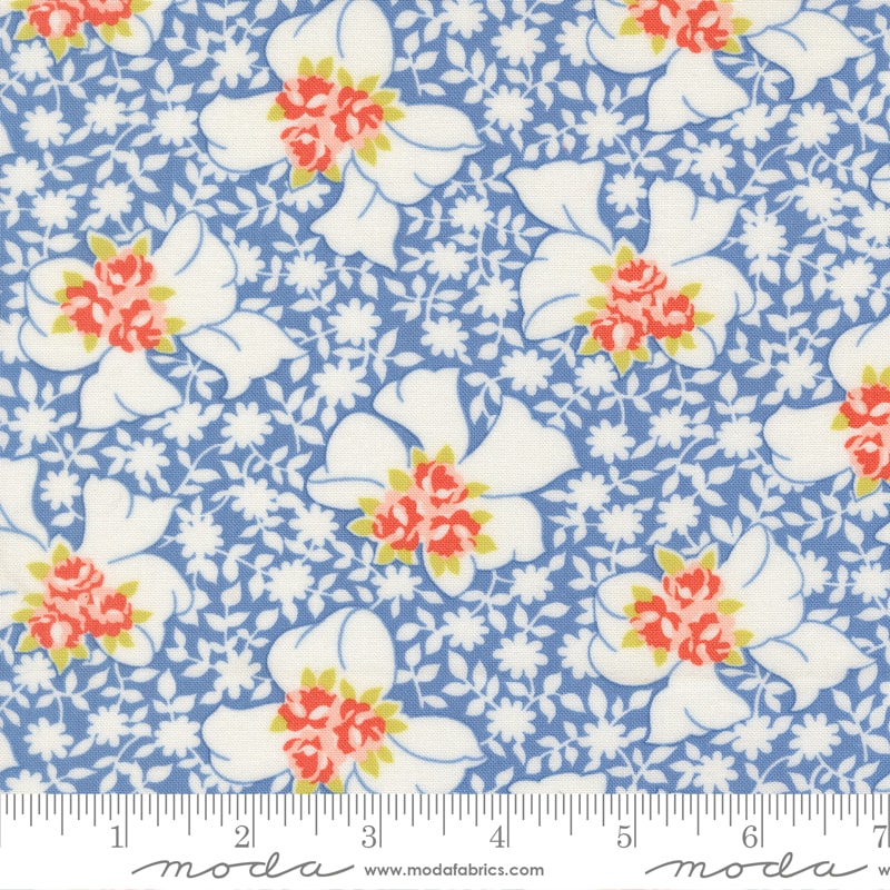 Nana's Apron - Blueberry