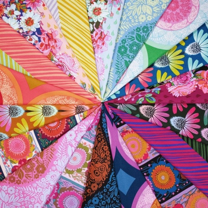 Perennial Borders Fat Quarter Bundle | Anna Maria Horner | 18 FQs