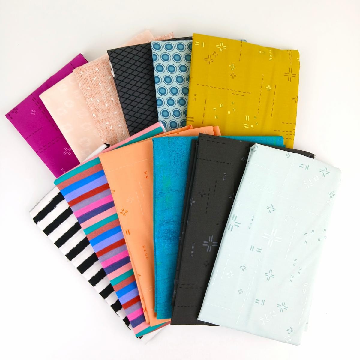 Scraptastic Quarter Yard Bundle - Blenders and Basics