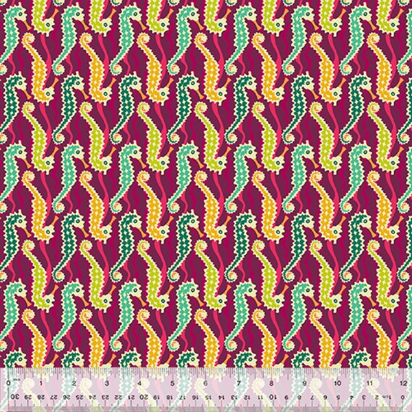 Seahorse - Fuchsia