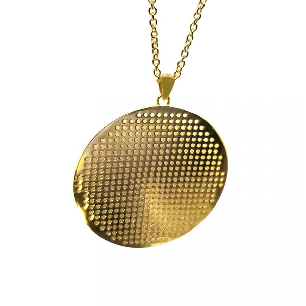 Stitch Grid Round Necklace