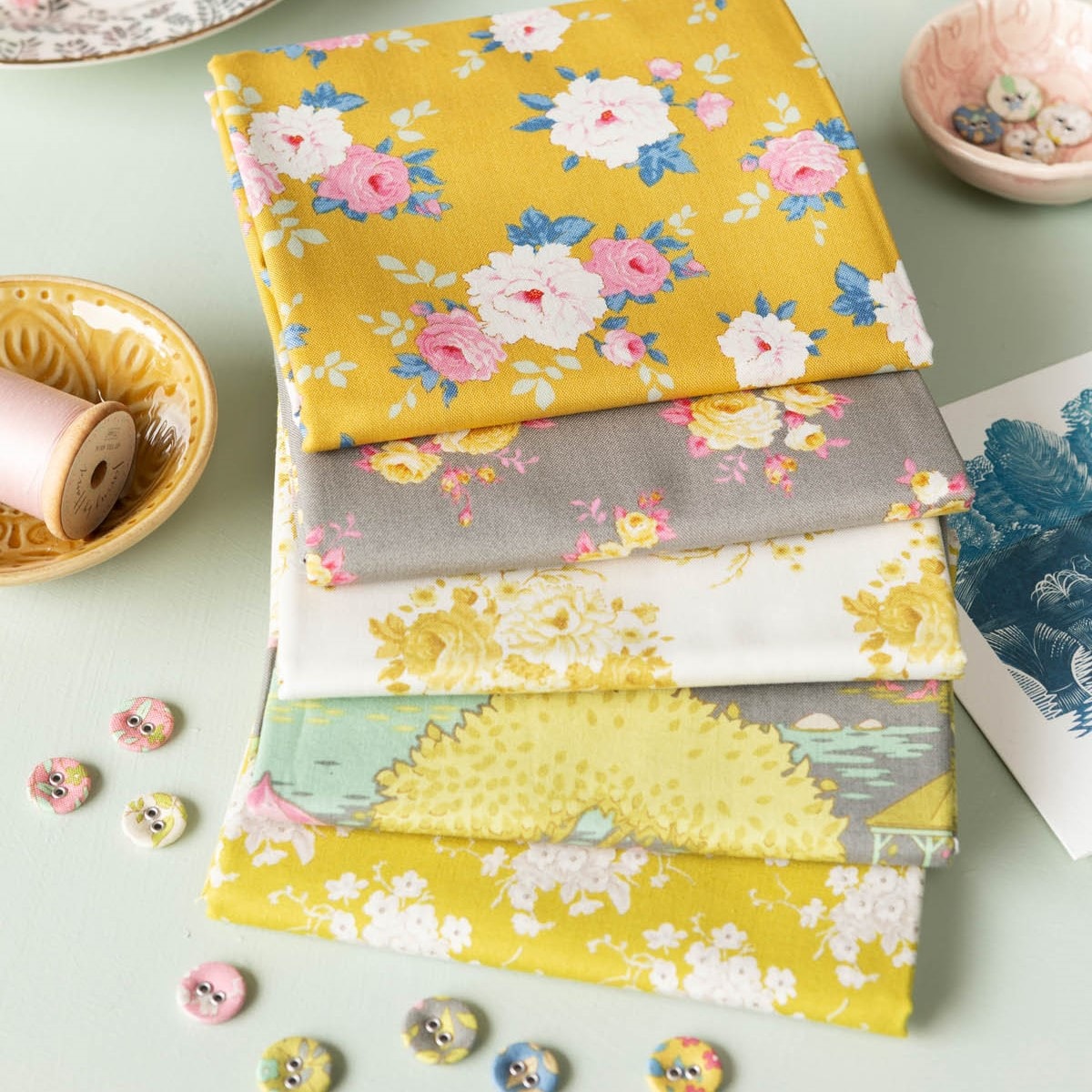 Sunday Brunch Fat Quarter Bundle | Tilda Fabrics