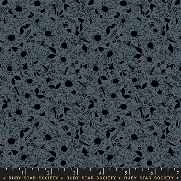 Tiny Frights Halloween Floral - Ghostly