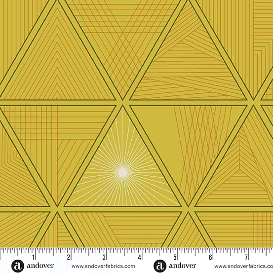 Triangula - April